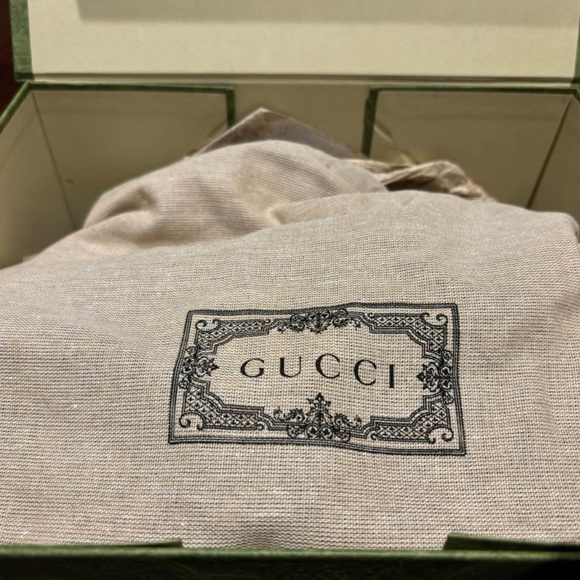 Gucci bag - Picture 2 of 5